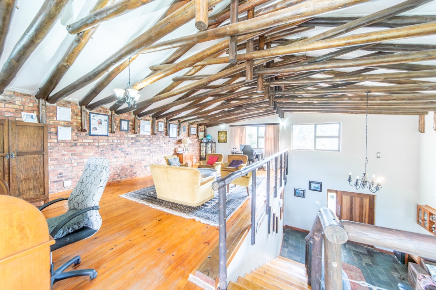 5 Bedroom Property for Sale in Gonubie Eastern Cape